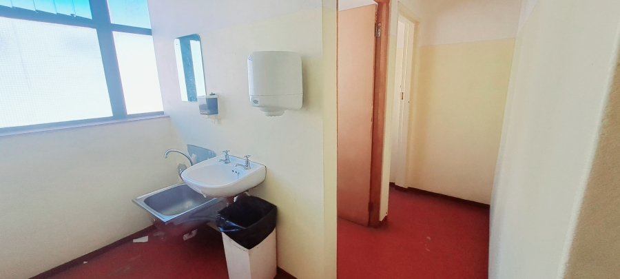 To Let commercial Property for Rent in Labiance Estate Western Cape